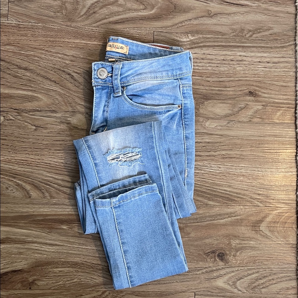 Original Raw 7 Junior Women’s Distressed Skinny Jeans Size 1